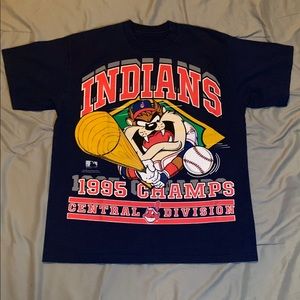 INDIANS MLB LOONEY TOONS VINTAGE